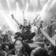 Aljadaqui enciende el Oktober Fest de Santiago ante 3,000 personas y sorprende con Krispy en el escenario