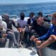 Armada y DNCD interceptan embarcación con ocho hombres en aguas de Cabo Rojo, Pedernales