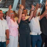 Carolina Mejía suma 15 de 17 liderazgos municipales del PRM en San Cristóbal rumbo a 2028