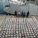 Operativo de la DNCD relacionado con la incautación de 555 paquetes de presunta cocaína en una lancha en Baní.
