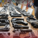 Propuesta de la Fuerza del Pueblo para endurecer las penas por tráfico de armas hacia Haití.