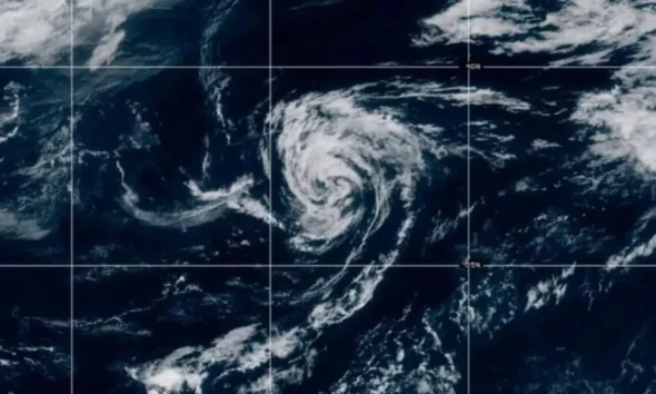 Florida activa su respuesta de emergencia ante Isaías