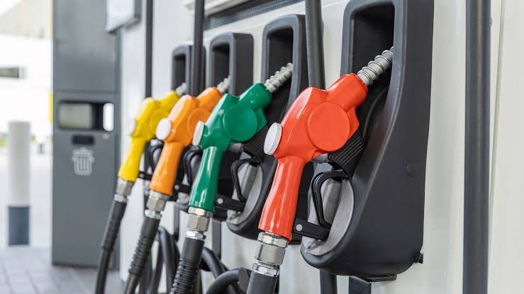 Los combustibles han subido RD$231 en cinco meses en RD