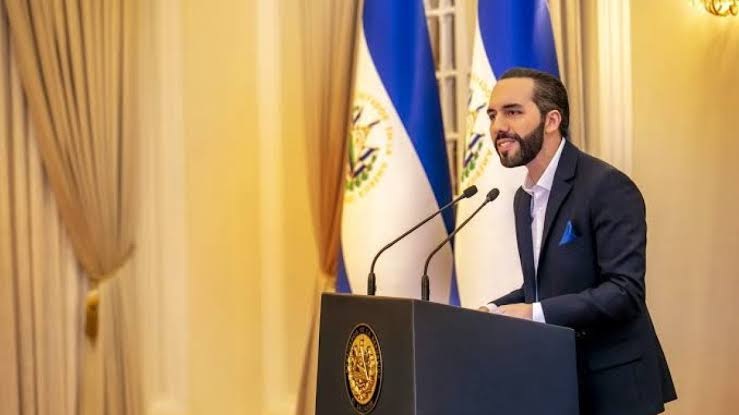 Información sobre las declaraciones de Nayib Bukele acerca de los restos que no corresponderían a los militares salvadoreños desaparecidos.