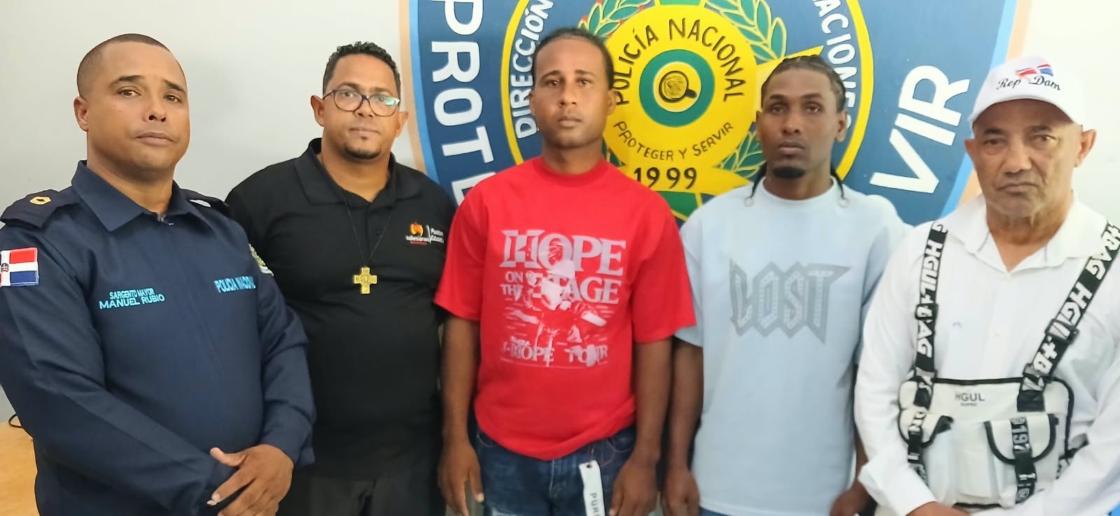 Policía apresa a dos señalados por homicidio en Palmarito