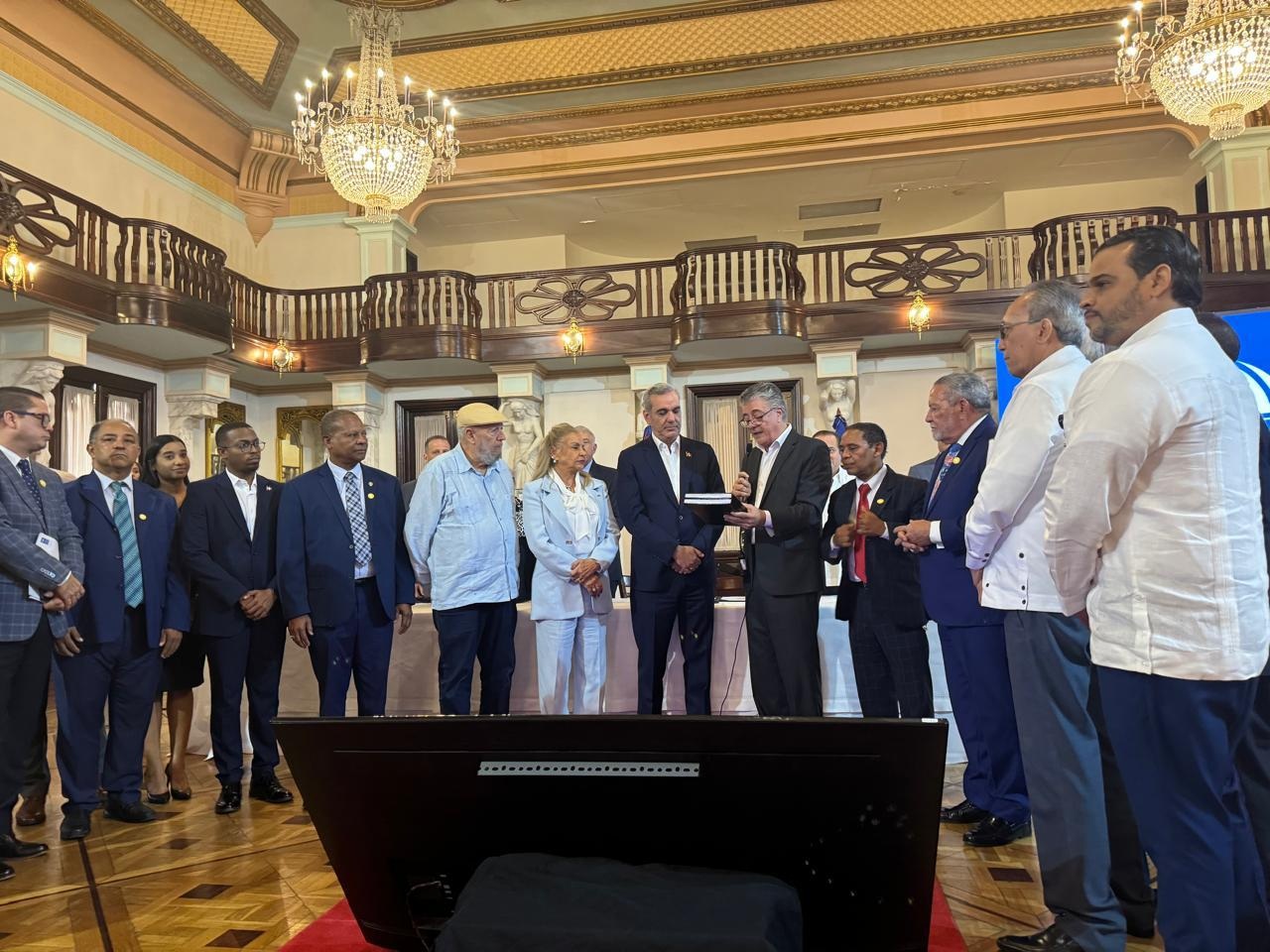 Roberto Santana y el presidente Luis Abinader encabezarán tercer encuentro de ONAPREP