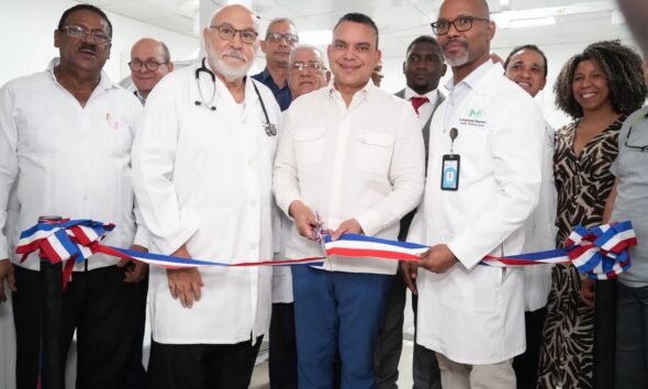 SNS inaugura moderna Unidad de Hemodinamia en el Gautier en vísperas de su 75.º aniversario