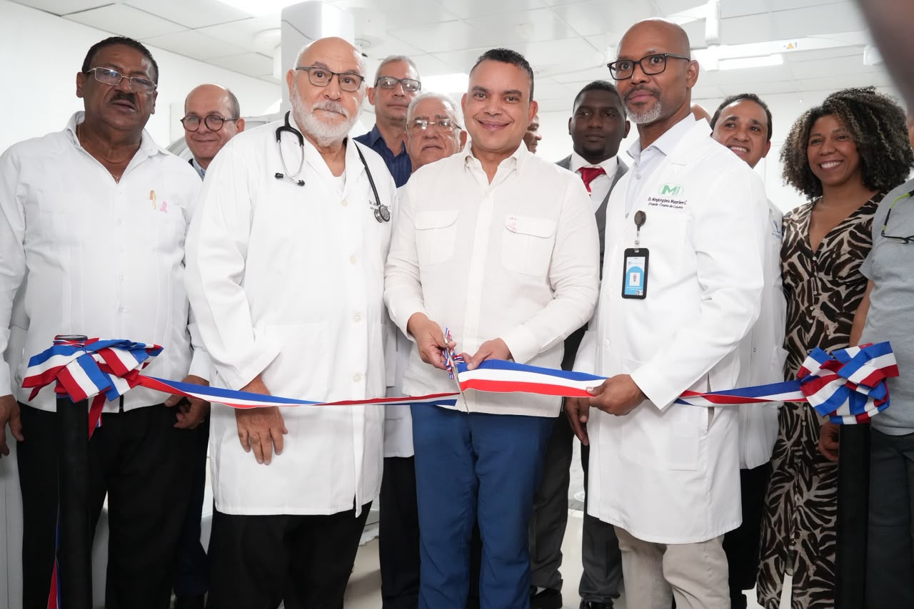 SNS inaugura moderna Unidad de Hemodinamia en el Gautier en vísperas de su 75.º aniversario