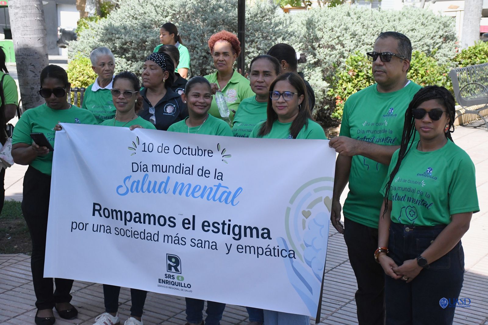 SRS Enriquillo y UASD Recinto Barahona marchan para crear conciencia sobre la salud mental y fortalecer vínculos institucionales