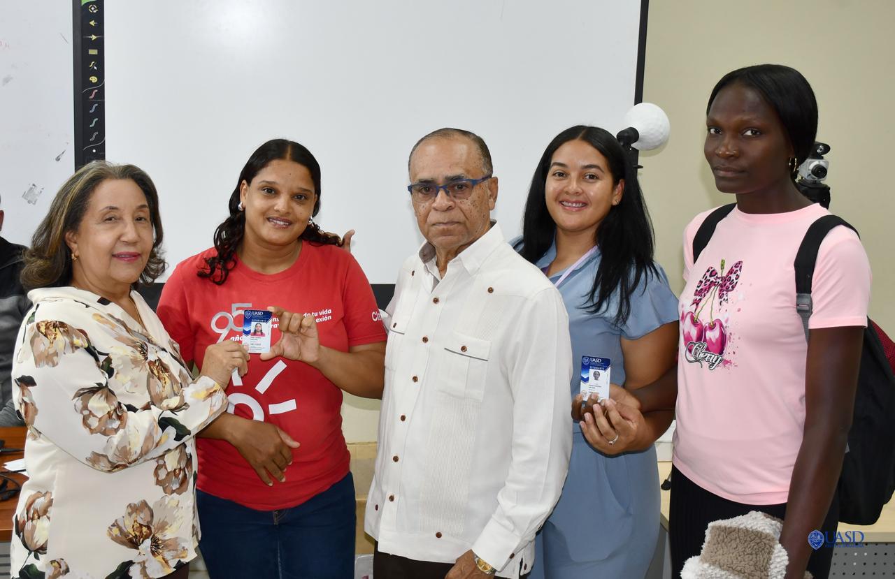 UASD Recinto Barahona inicia jornada de carnetización