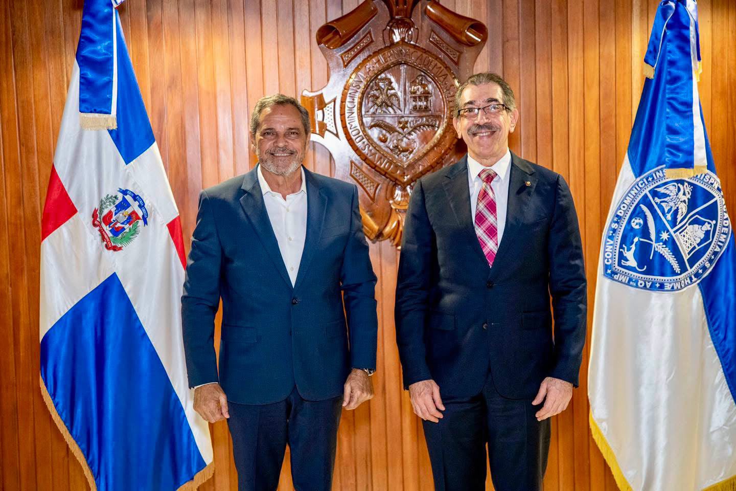 UASD y Comisionado Nacional de Béisbol acuerdan programa de formación en psicología deportiva para entrenadores