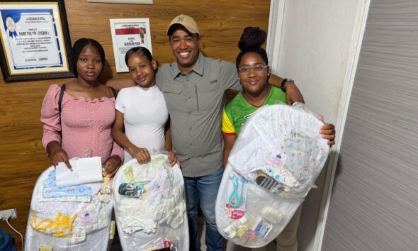 entrega-canastillas-mujeres-embarazadas-villa-central