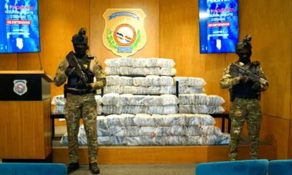 ¡SE LES AGUÓ EL VIAJE! Interceptan narcolancha en Baní